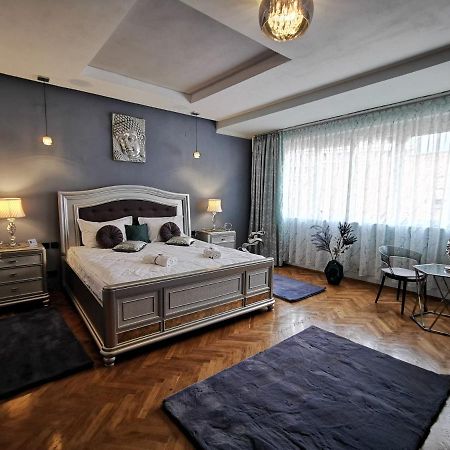 Crystal Central Apartment Brasov Exterior photo