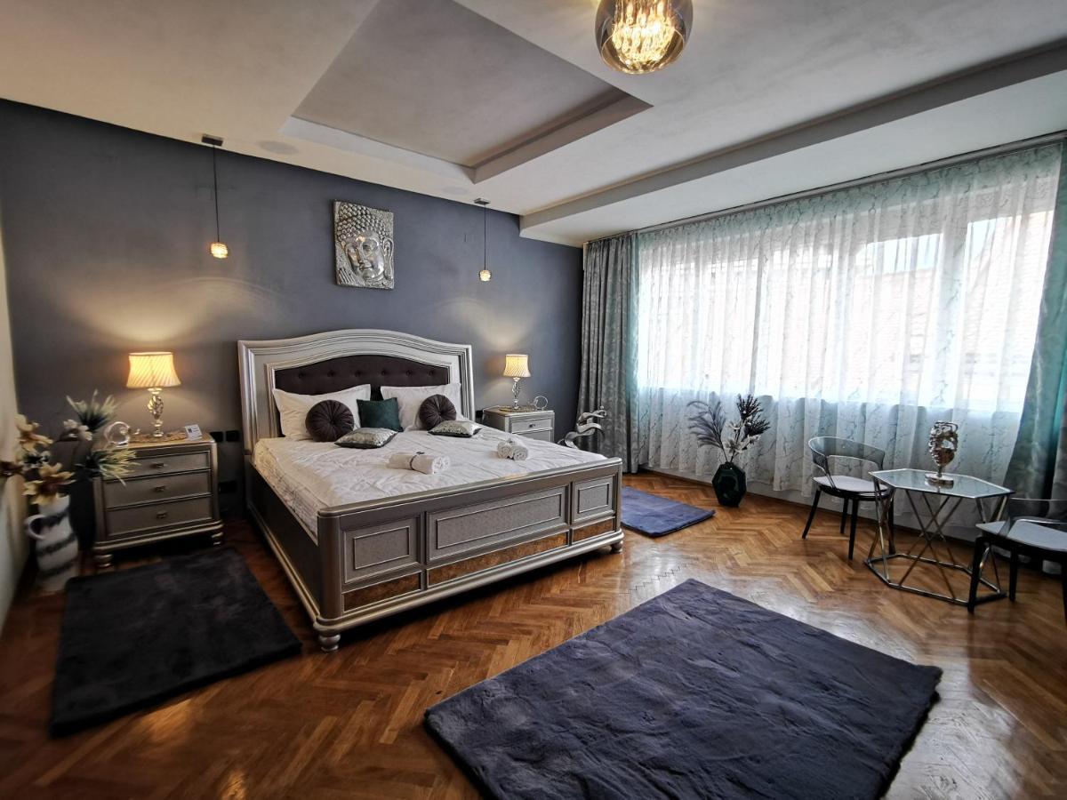 Crystal Central Apartment Brasov Exterior photo