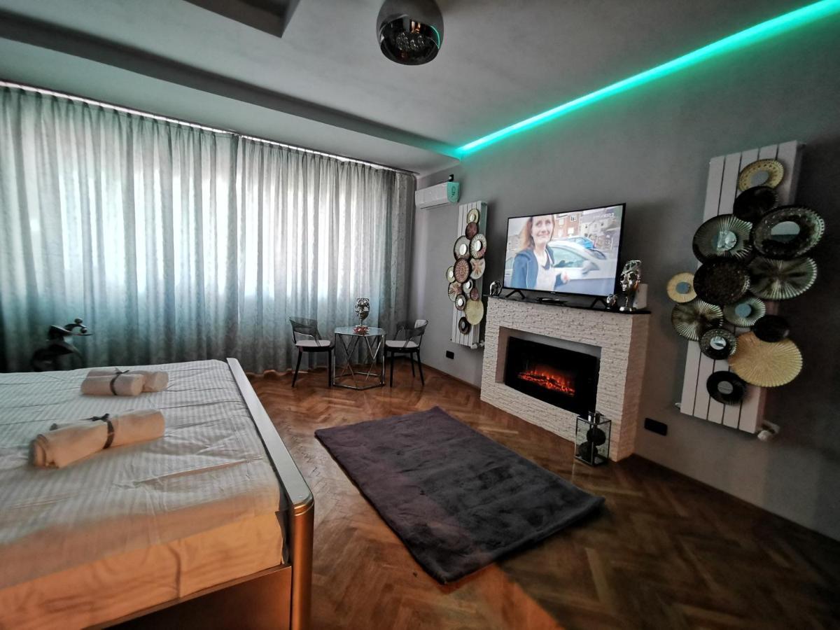 Crystal Central Apartment Brasov Exterior photo